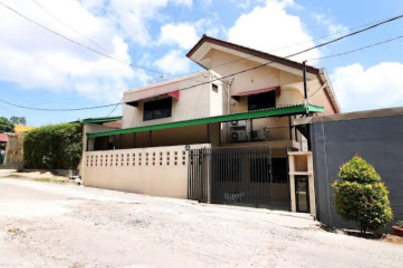 Safina Inn Syariah Sekupang Batam Exteriér fotografie