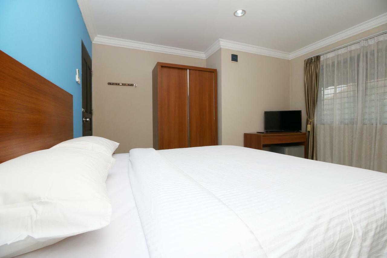 Safina Inn Syariah Sekupang Batam Exteriér fotografie