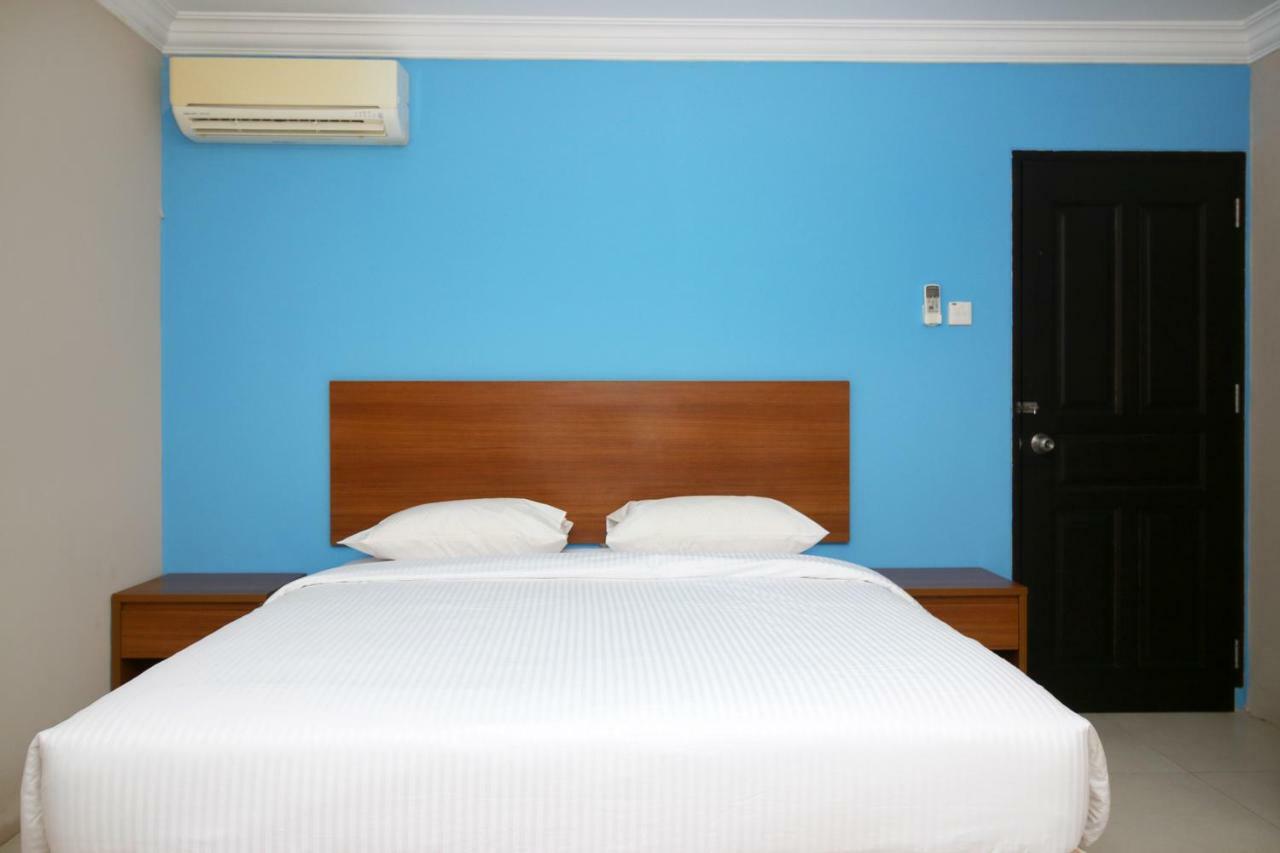 Safina Inn Syariah Sekupang Batam Exteriér fotografie