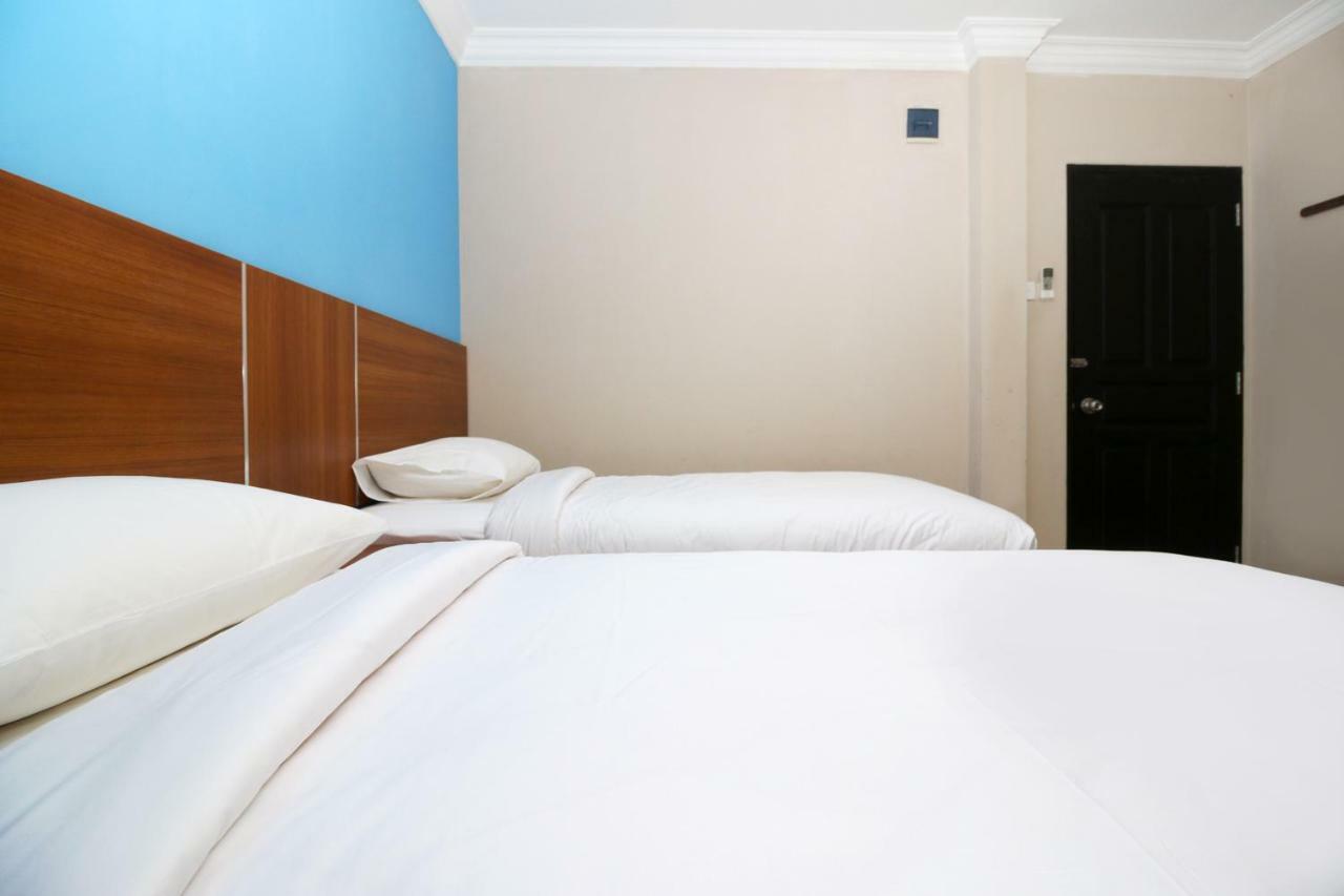 Safina Inn Syariah Sekupang Batam Exteriér fotografie
